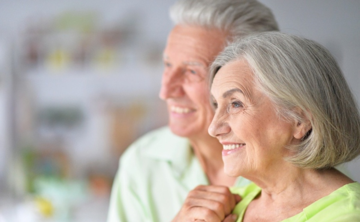 Policja apeluje do babć i dziadków. Uważajcie na oszustów! - Serwis informacyjny z Raciborza - naszraciborz.pl