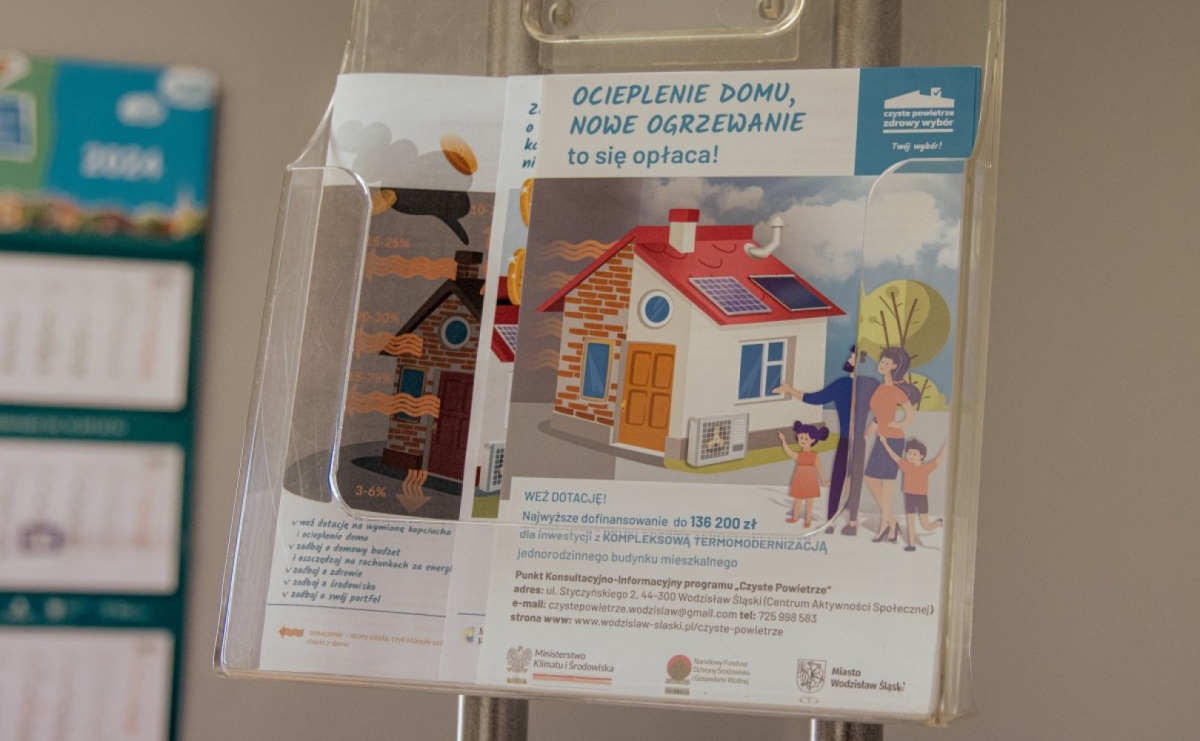 Punkt konsultacyjny programu Czyste Powietrze zmienia lokalizację - Serwis informacyjny z Raciborza - naszraciborz.pl