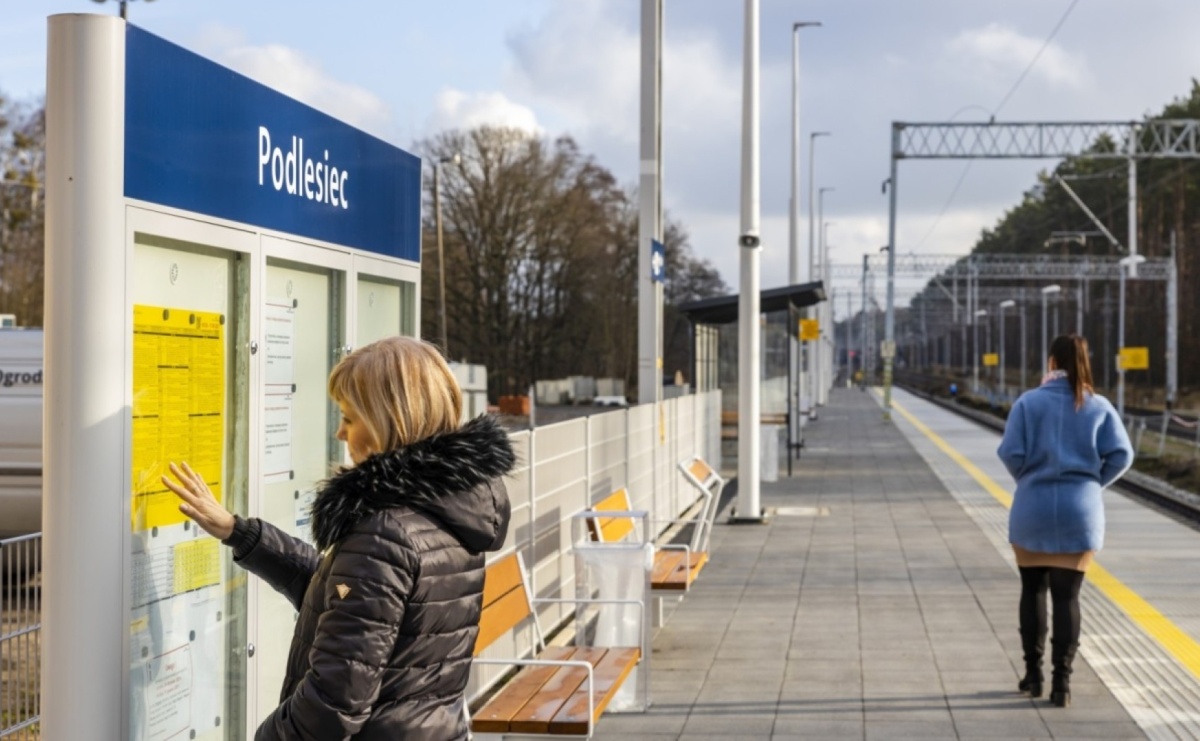 Lepsza informacja pasażerska i nowe technologie dla podróżnych na stacjach i przystankach - Serwis informacyjny z Raciborza - naszraciborz.pl