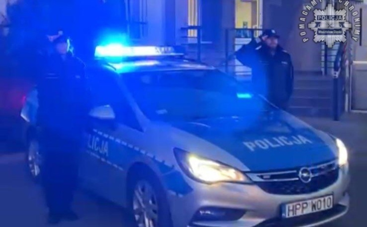 Wodzisławscy policjanci uczcili pamięć ratownika medycznego z Siedlec - Serwis informacyjny z Raciborza - naszraciborz.pl