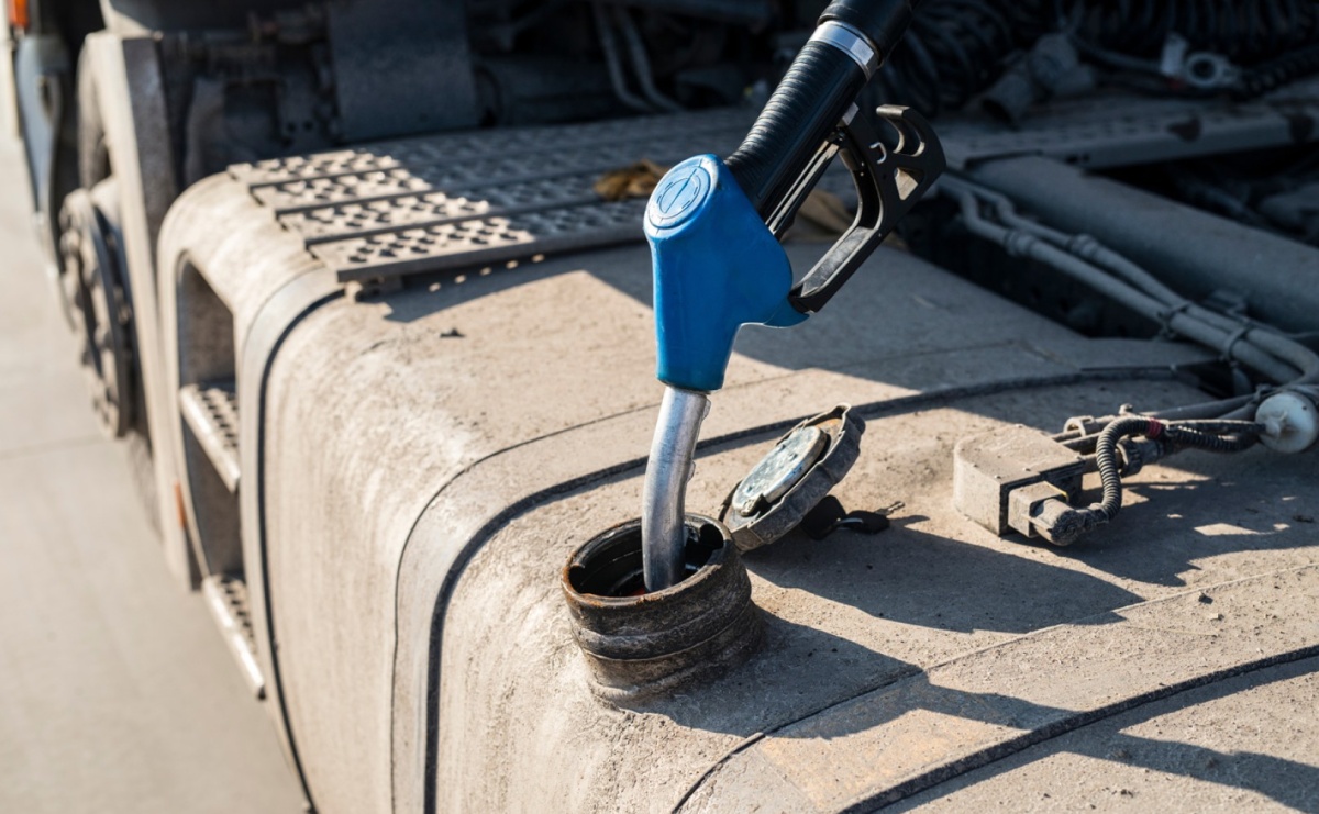 Zbiornik na paliwo – praktyczne rozwiązanie dla rolnika - Serwis informacyjny z Raciborza - naszraciborz.pl