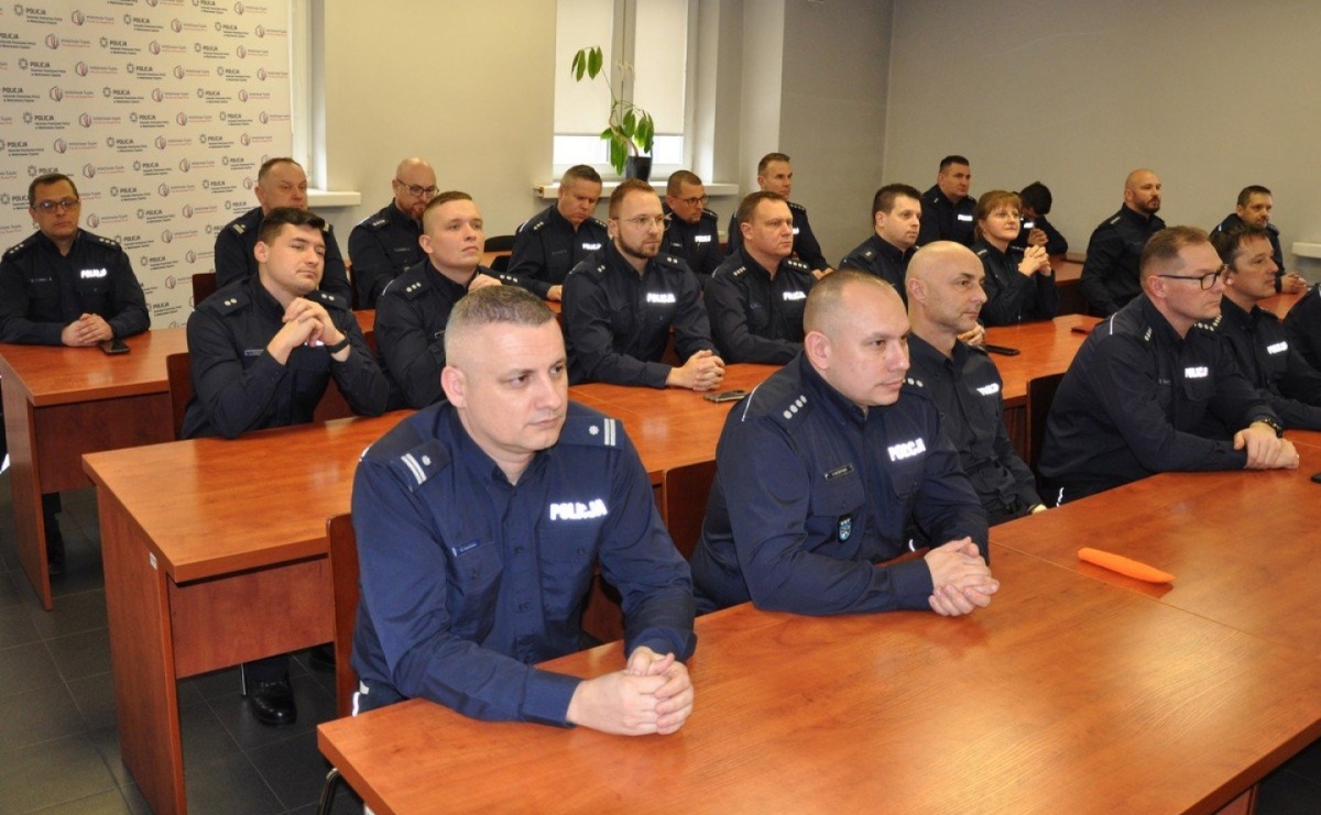 Odprawa roczna wodzisławskich policjantów - Serwis informacyjny z Raciborza - naszraciborz.pl