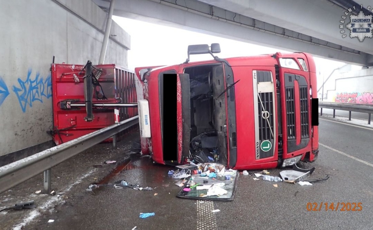 Wypadek na Drodze Regionalnej 935 - Serwis informacyjny z Raciborza - naszraciborz.pl