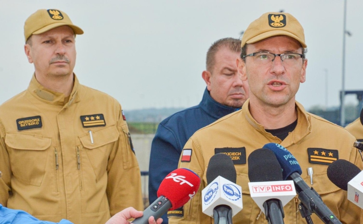 Premier Donald Tusk odwołał ze stanowiska Komendanta Głównego PSP. Następca to śląski komendant - Serwis informacyjny z Raciborza - naszraciborz.pl