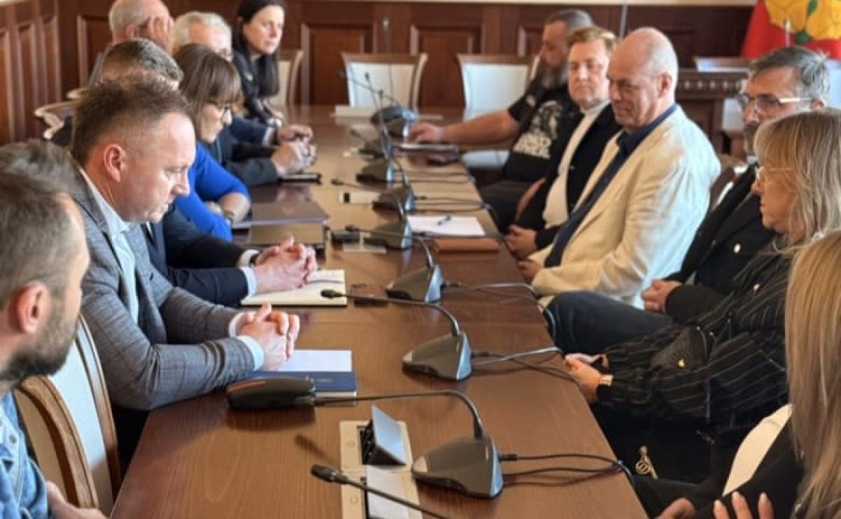 Ukłon w stronę transportowców z Wodzisławia Śląskiego. Podatki zostaną obniżone - Serwis informacyjny z Raciborza - naszraciborz.pl