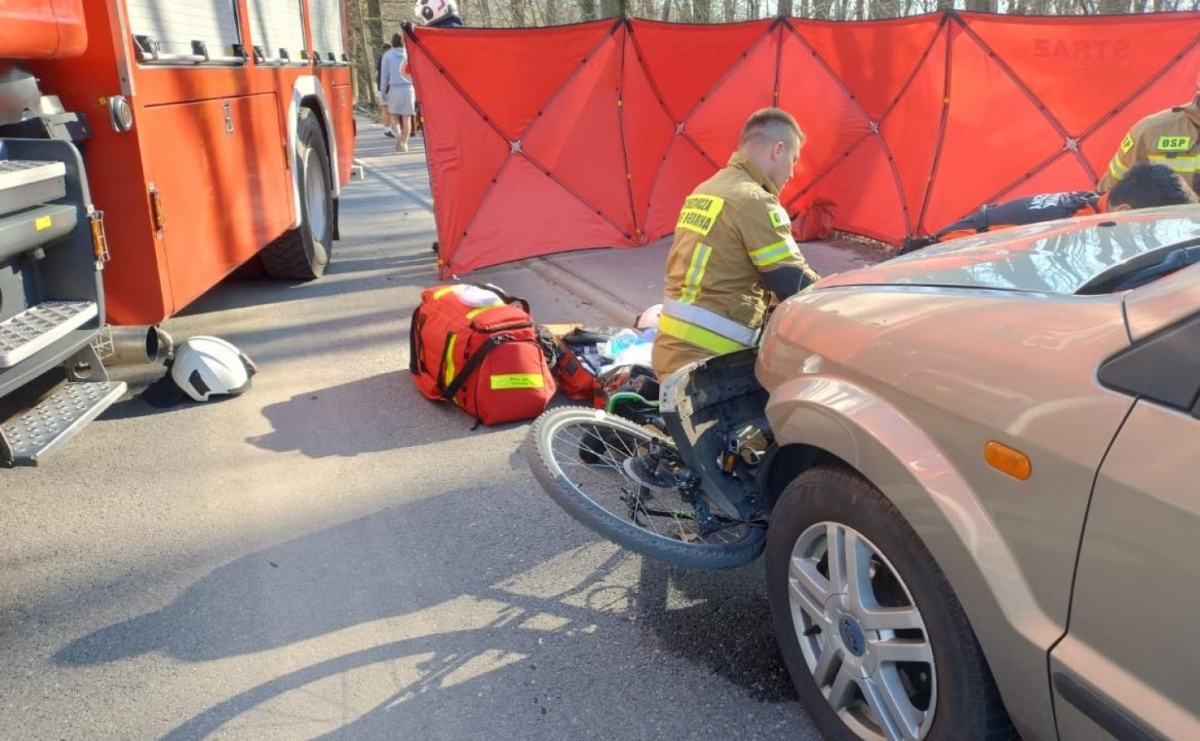 Poważny wypadek z udziałem 11-letniego rowerzysty w Gorzycach - Serwis informacyjny z Raciborza - naszraciborz.pl