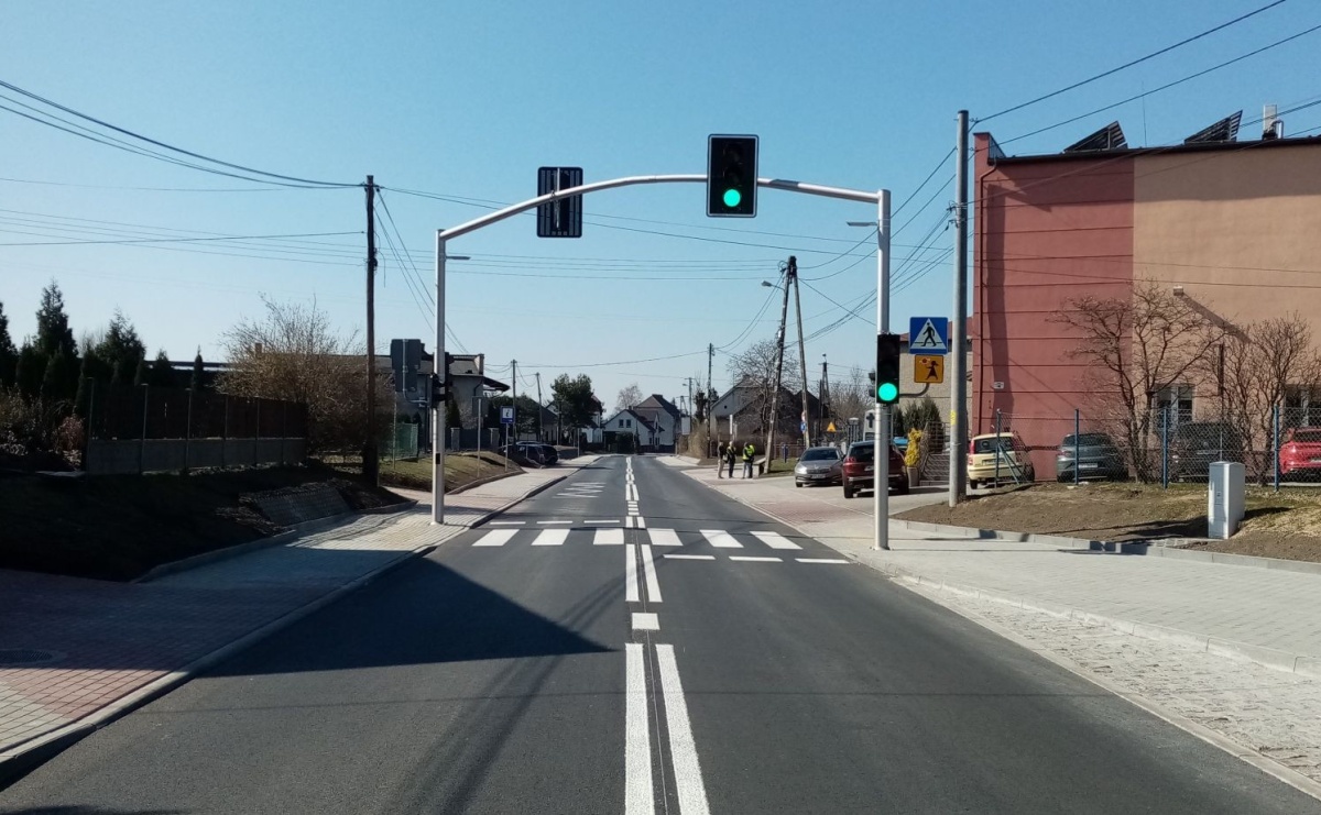 Kolejny etap przebudowy ul. 1 Maja w Gołkowicach zakończony - Serwis informacyjny z Raciborza - naszraciborz.pl