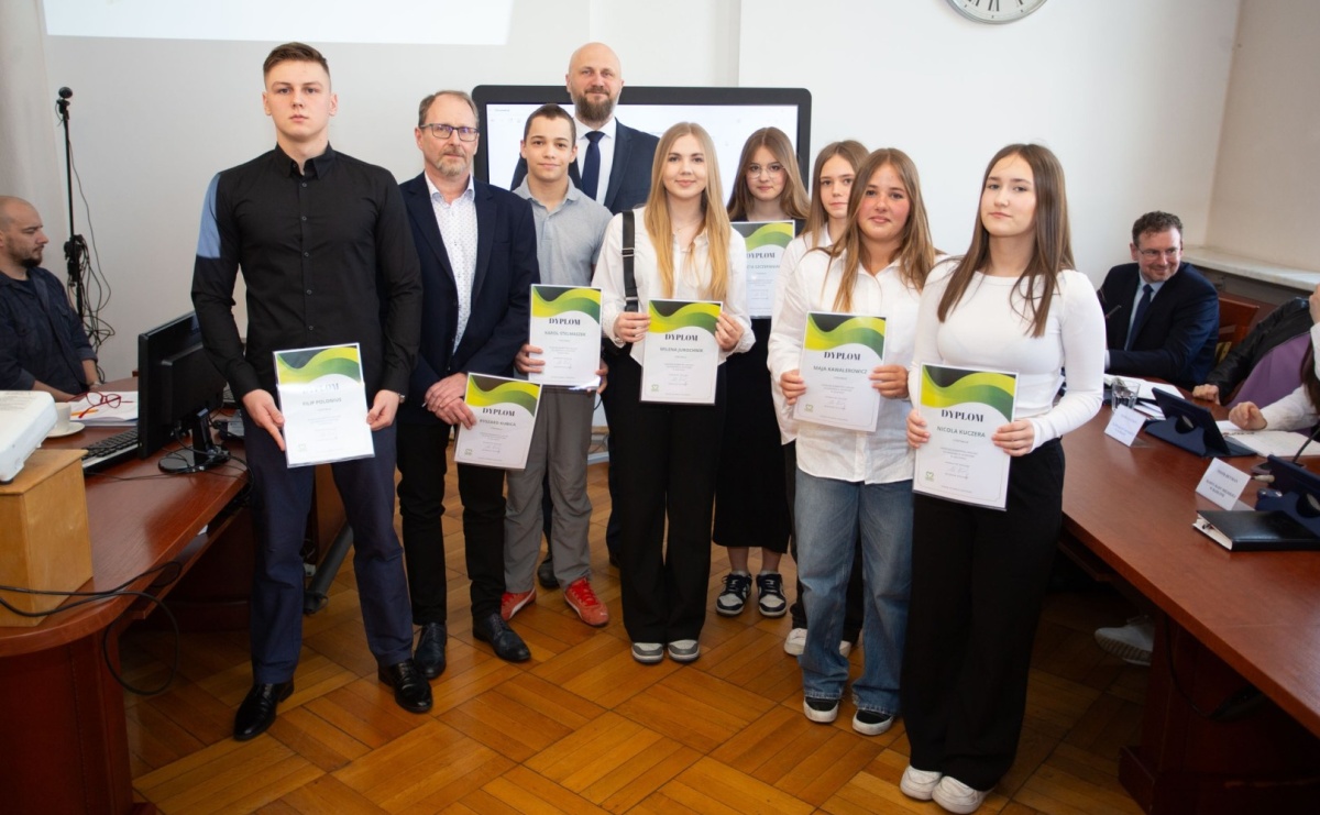 Nagrody burmistrza Radlina za wyniki sportowe w 2024 - Serwis informacyjny z Raciborza - naszraciborz.pl