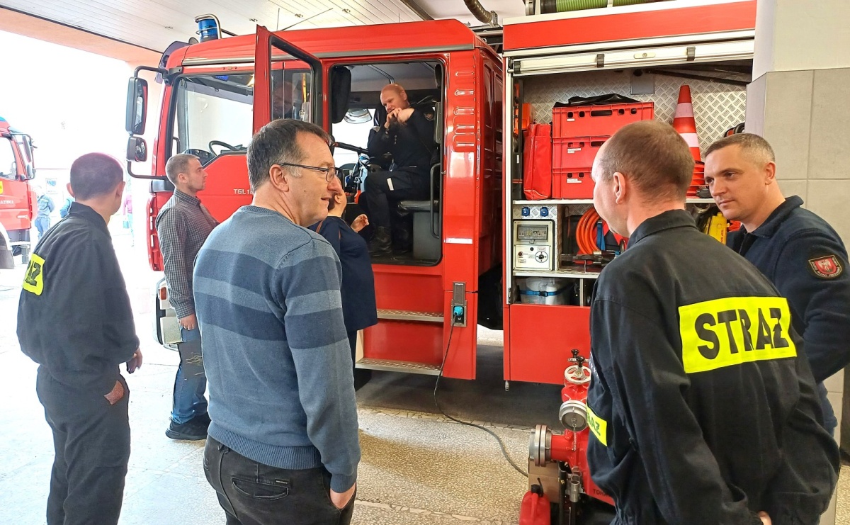 Litwini i Łotysze odwiedzili OSP z Gminy Godów. Byli ciekawi efektów współpracy transgranicznej - Serwis informacyjny z Raciborza - naszraciborz.pl
