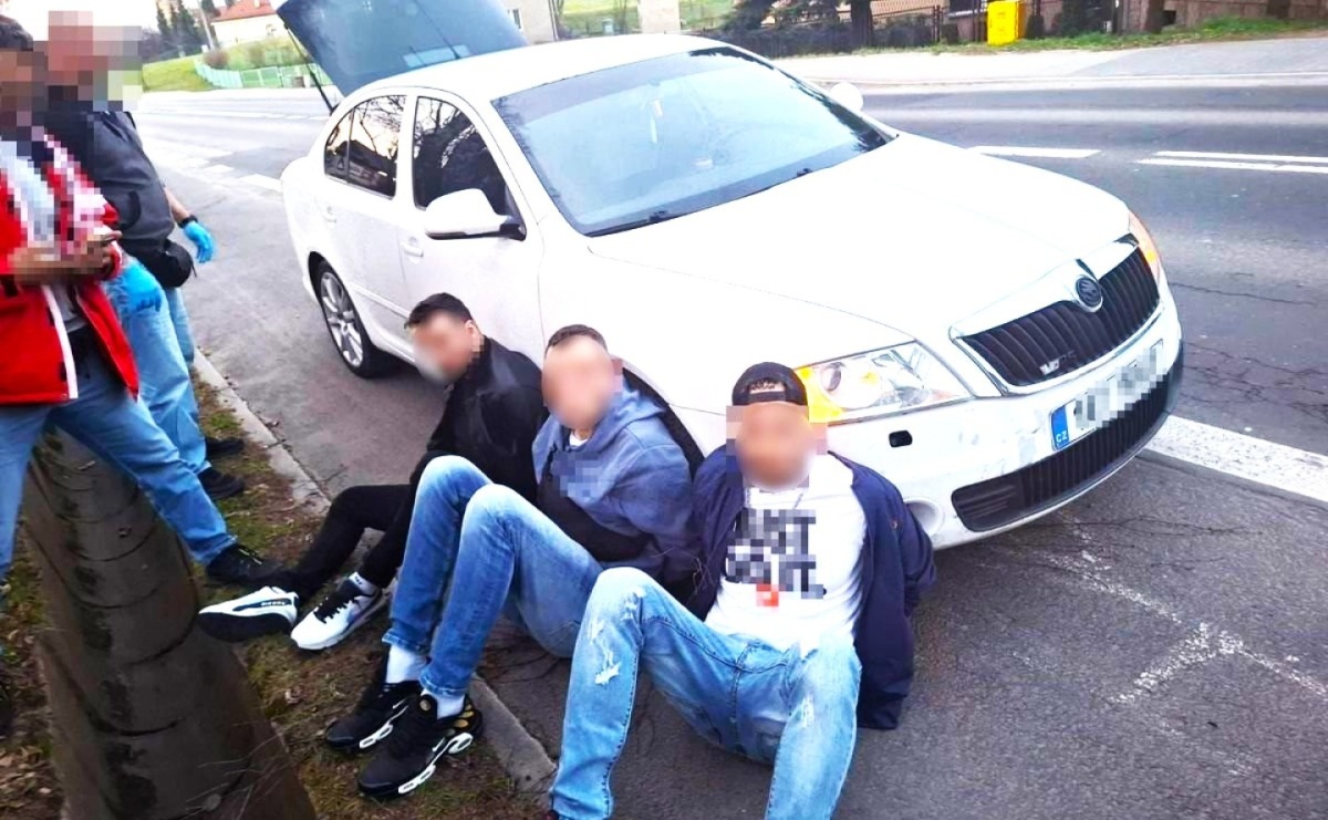 Czesi włamali się do sklepu w Wodzisławiu Śląskim. Ukradli ponad 15 tys. złotych - Serwis informacyjny z Raciborza - naszraciborz.pl