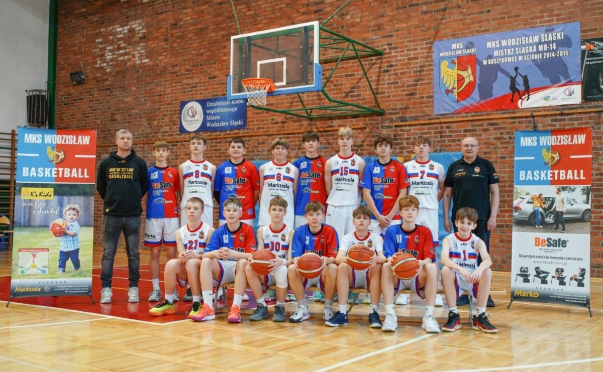 Pierwszy mecz o brąz dla koszykarzy MKS Wodzisław Śląski - Serwis informacyjny z Raciborza - naszraciborz.pl