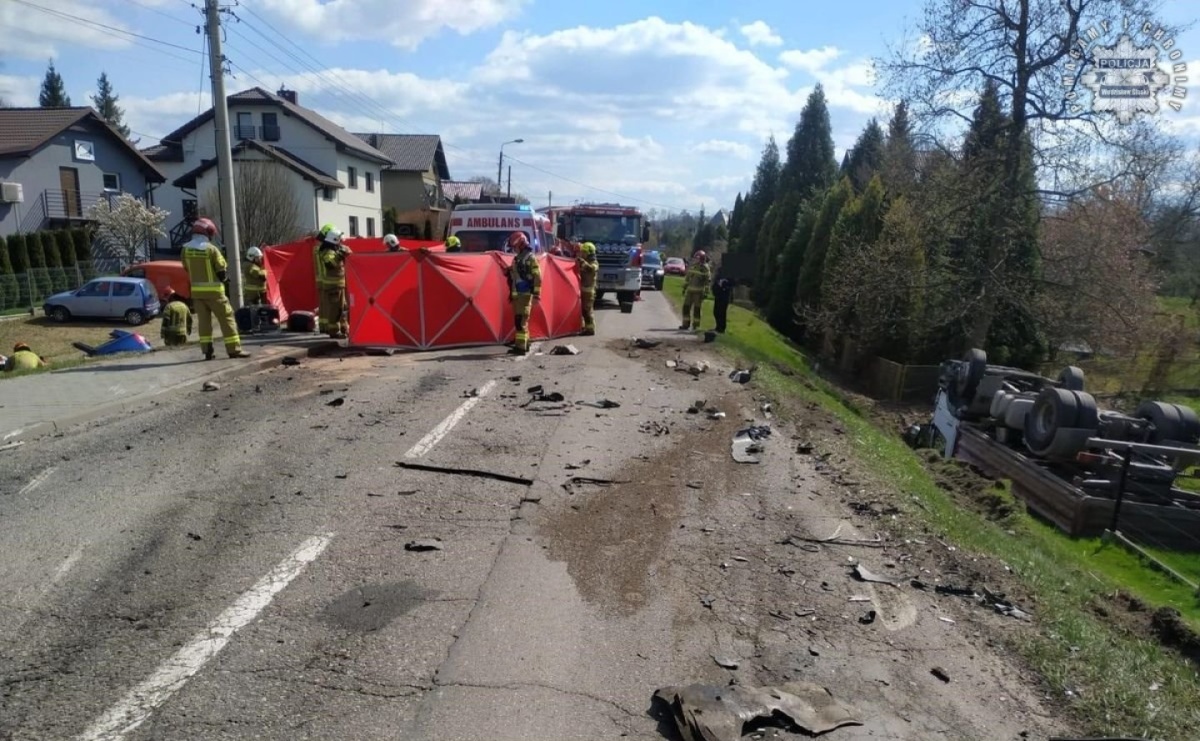 Wypadek śmiertelny w Rogowie [KOMUNIKAT POLICJI] - Serwis informacyjny z Raciborza - naszraciborz.pl
