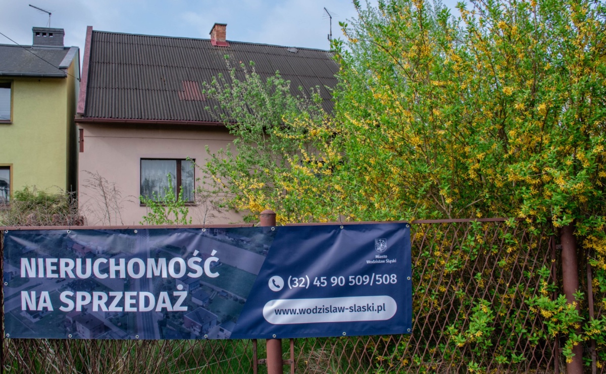 Nieruchomość przy ul. Teligi 69 w przygotowaniu do sprzedaży - Serwis informacyjny z Raciborza - naszraciborz.pl