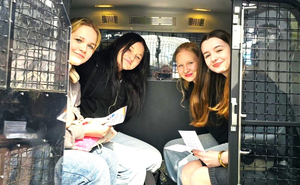 Targi edukacyjne z udziałem wodzisławskich policjantów - Serwis informacyjny z Raciborza - naszraciborz.pl