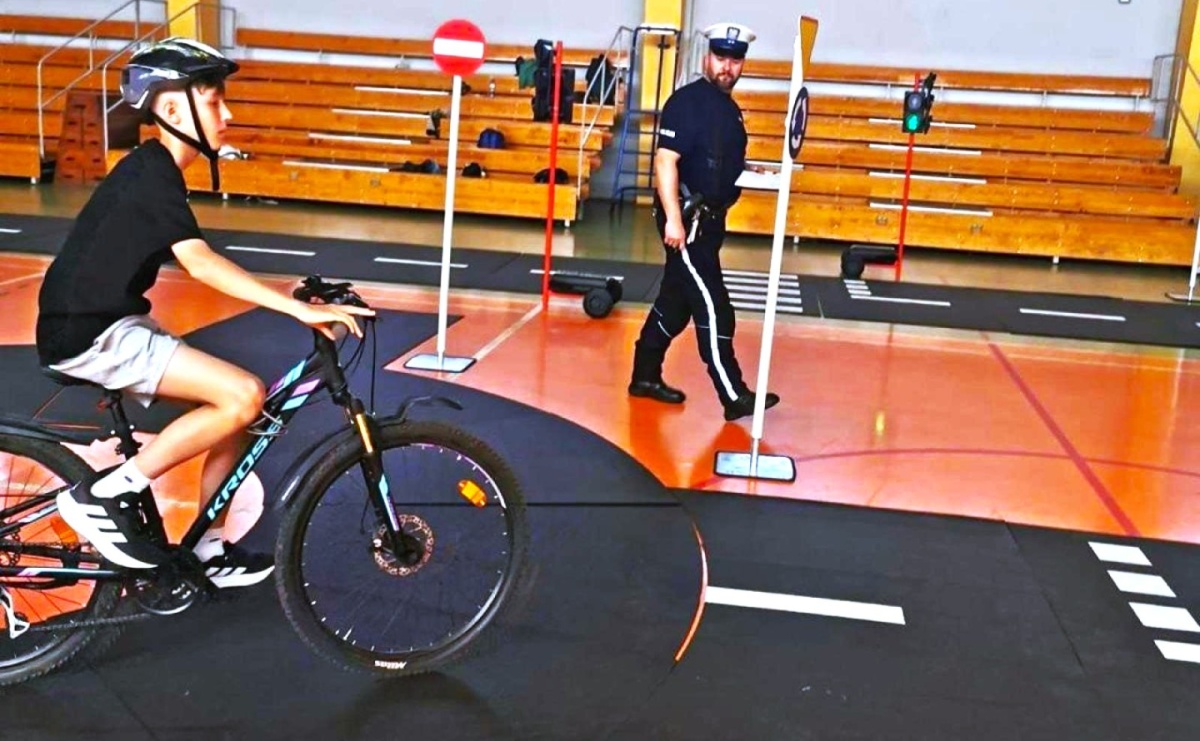 Powiatowe eliminacje do Ogólnopolskiego Turnieju Bezpieczeństwa w Ruchu Drogowym - Serwis informacyjny z Raciborza - naszraciborz.pl