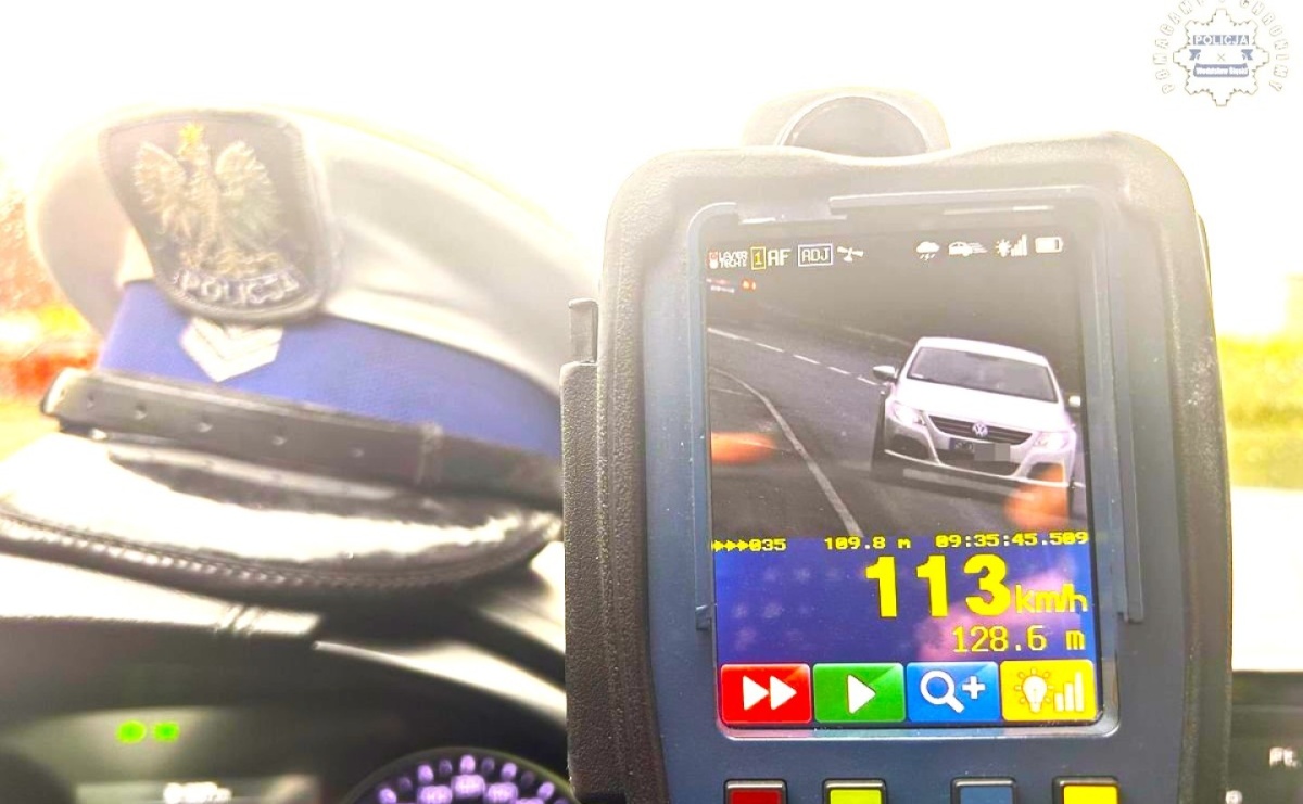 Ponad setką na blacie przy szkole w Gorzycach - Serwis informacyjny z Raciborza - naszraciborz.pl