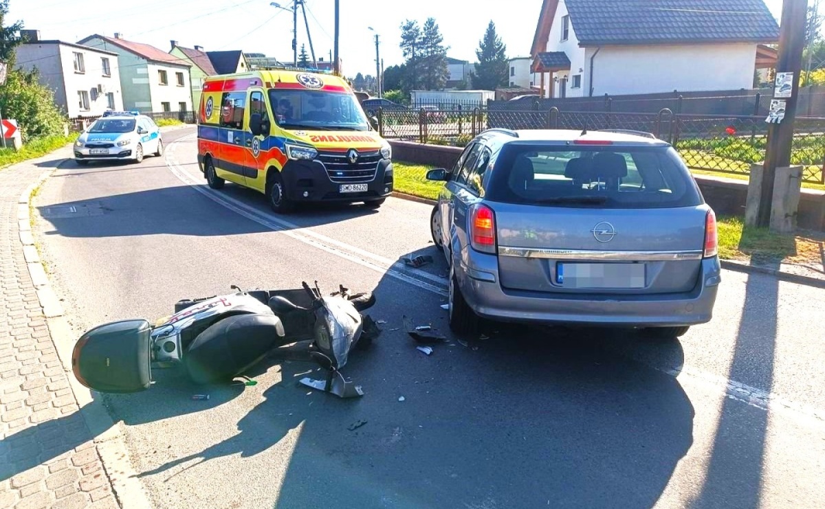 Nieustąpienie pierwszeństwa motorowerzyście przyczyną wypadku - Serwis informacyjny z Raciborza - naszraciborz.pl