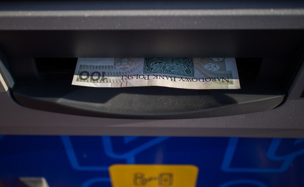 80 proc. emerytów i rencistów wybiera przelew z ZUS na bankowe konto - Serwis informacyjny z Raciborza - naszraciborz.pl