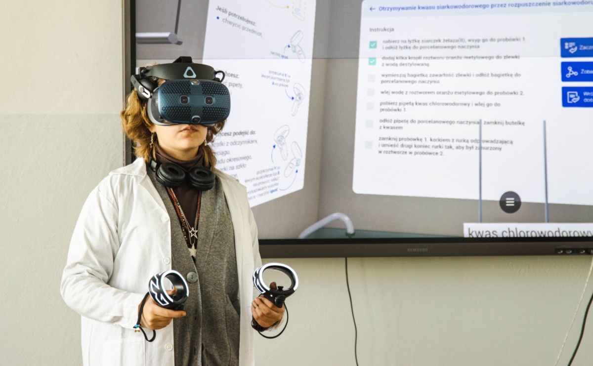 Siedmiu wodzisławskim szkołom przyznano pracownie AI - Serwis informacyjny z Raciborza - naszraciborz.pl