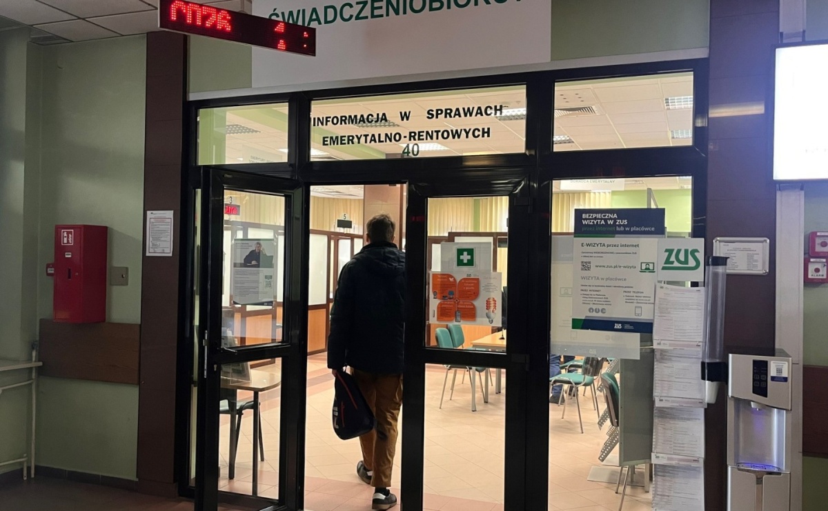 Pobierasz świadczenie przedemerytalne i pracujesz? Do 31 maja poinformuj ZUS o zarobkach - Serwis informacyjny z Raciborza - naszraciborz.pl