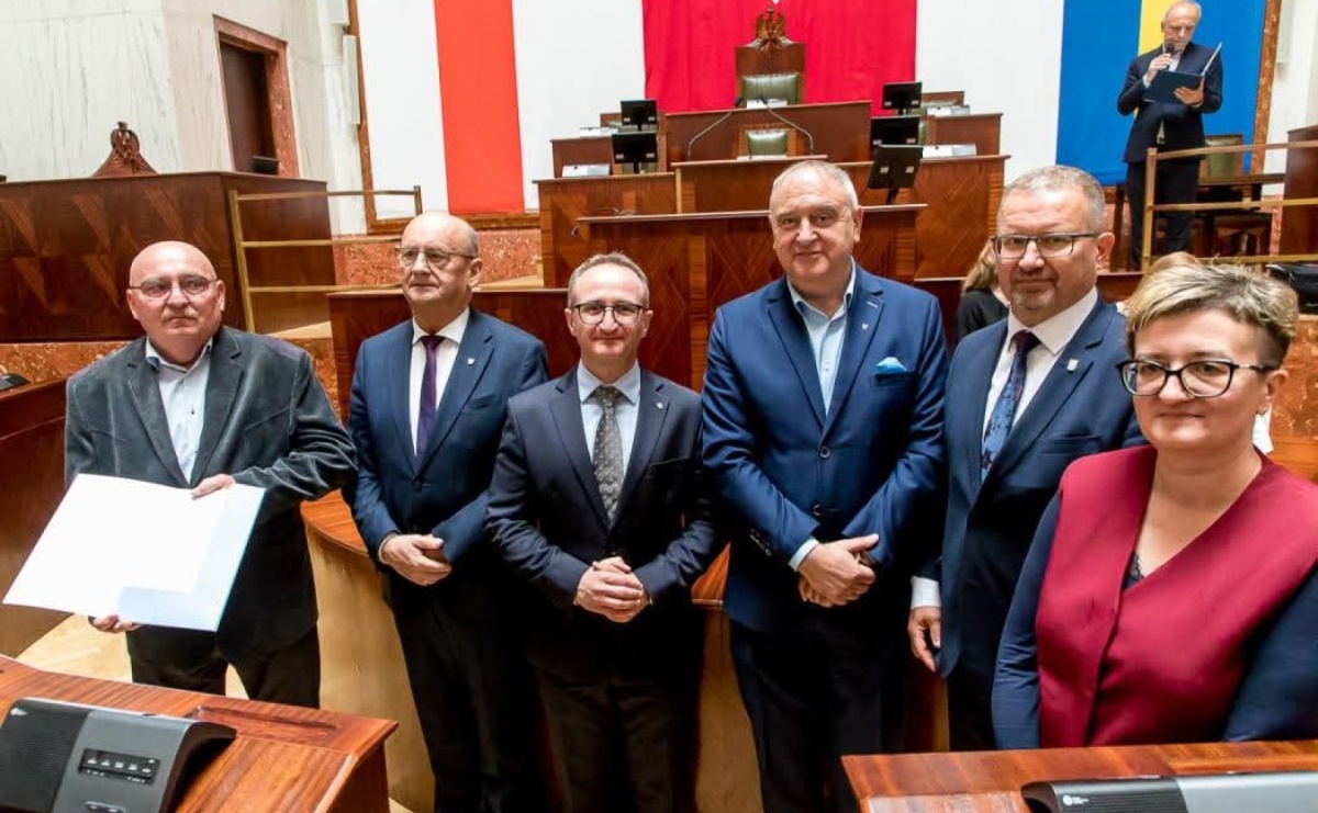 120 tys. zł dla sołectwa Krostoszowice w ramach Inicjatywy sołeckiej - Serwis informacyjny z Raciborza - naszraciborz.pl