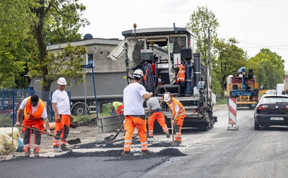 Prace na DW 925 - Serwis informacyjny z Raciborza - naszraciborz.pl