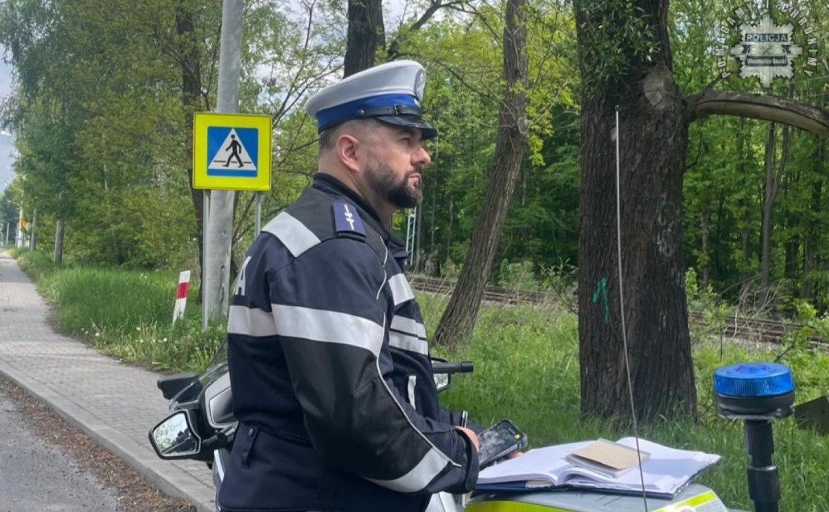 Media społecznościowe uratowały życie. Dzięki szybkiej reakcji policjanta pomoc przyszła na czas - Serwis informacyjny z Raciborza - naszraciborz.pl