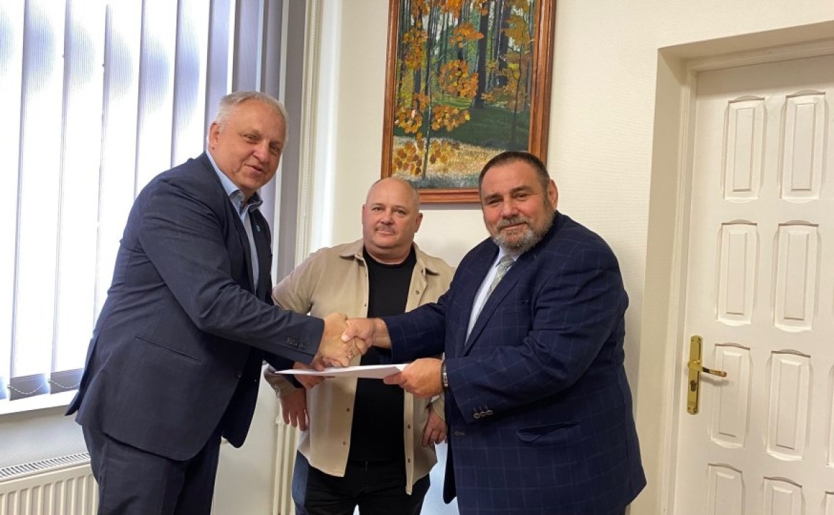 Działkowcy z Pszowa wyremontują dach - Serwis informacyjny z Raciborza - naszraciborz.pl