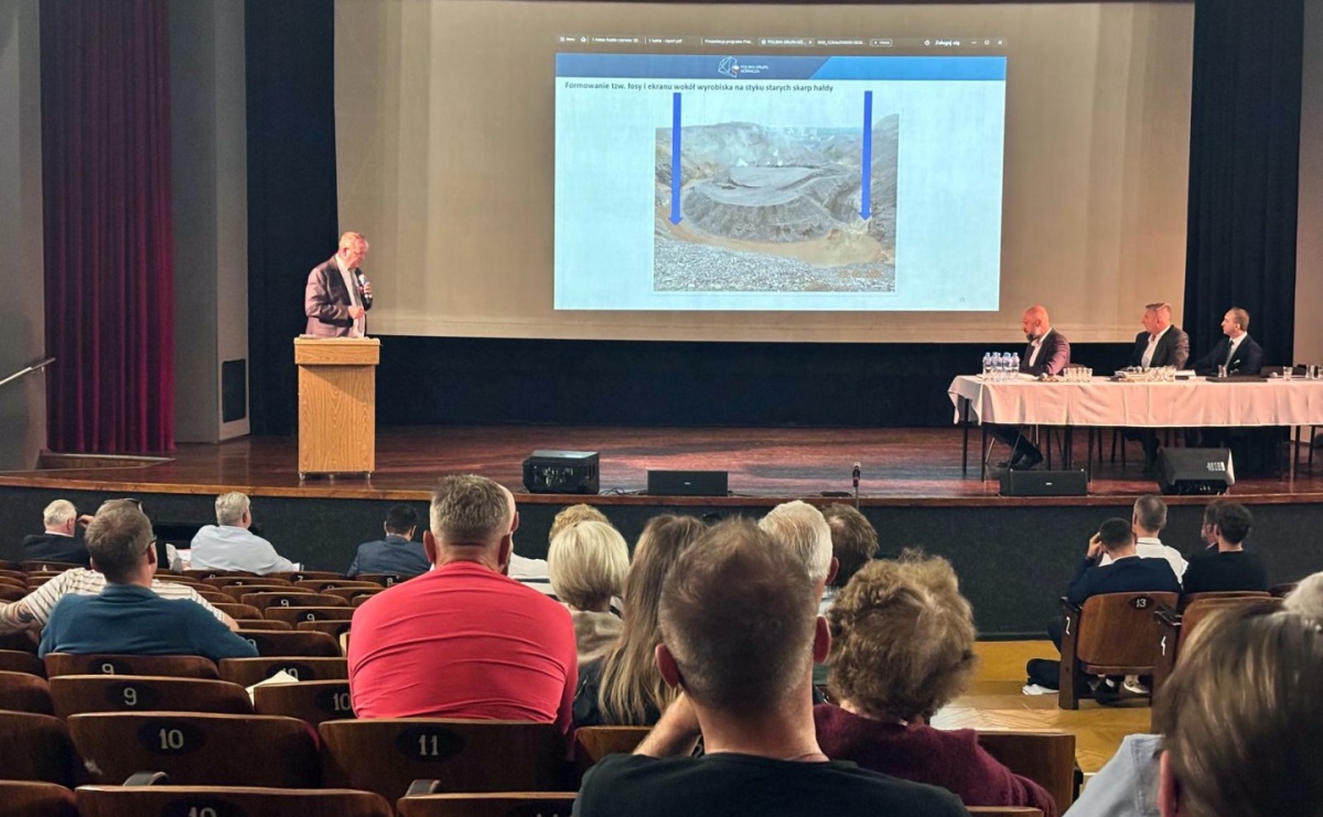 Hałda kopalni Marcel. Spotkanie z mieszkańcami Radlina - Serwis informacyjny z Wodzisławia Śląskiego - naszwodzislaw.com