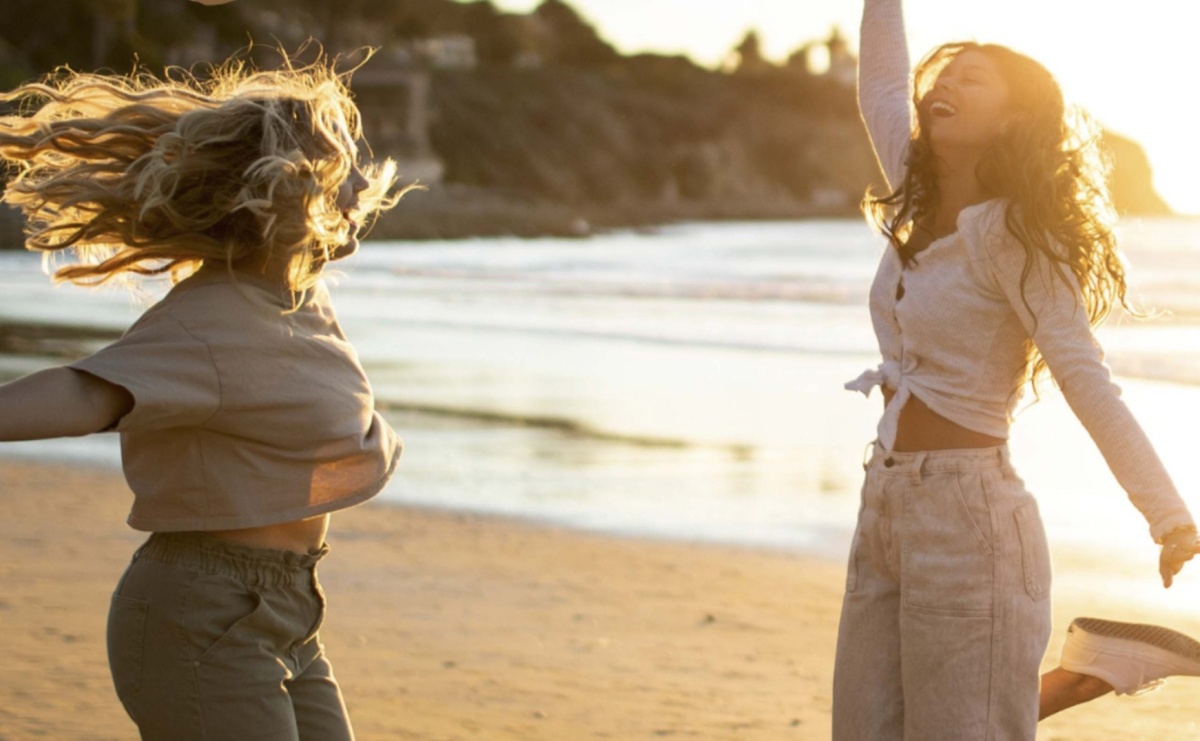 Zajęcia Uwolnij ciało… w plenerze! Taniec, ruch i oddech na łonie natury - Serwis informacyjny z Raciborza - naszraciborz.pl