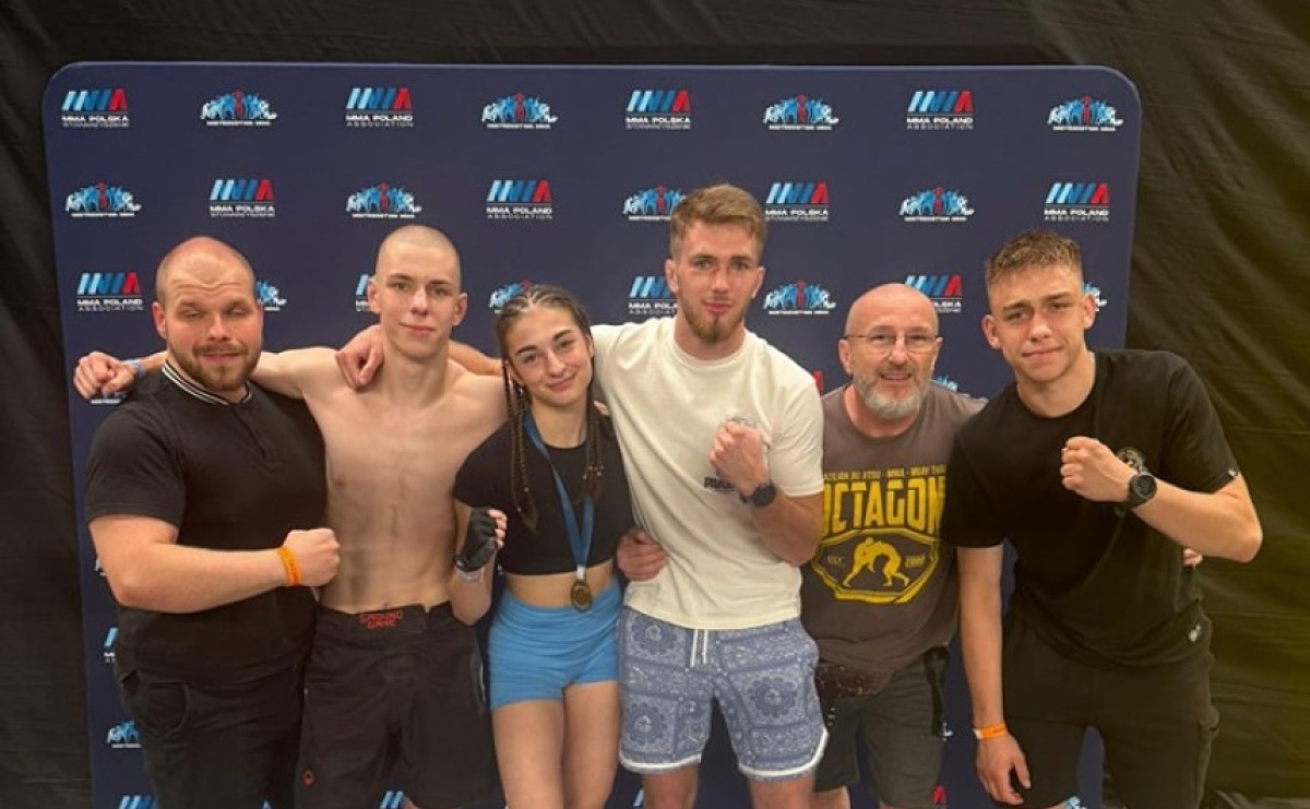 Pięć medali dla Octagon Team na Mistrzostwach MMA w Puławach - Serwis informacyjny z Raciborza - naszraciborz.pl