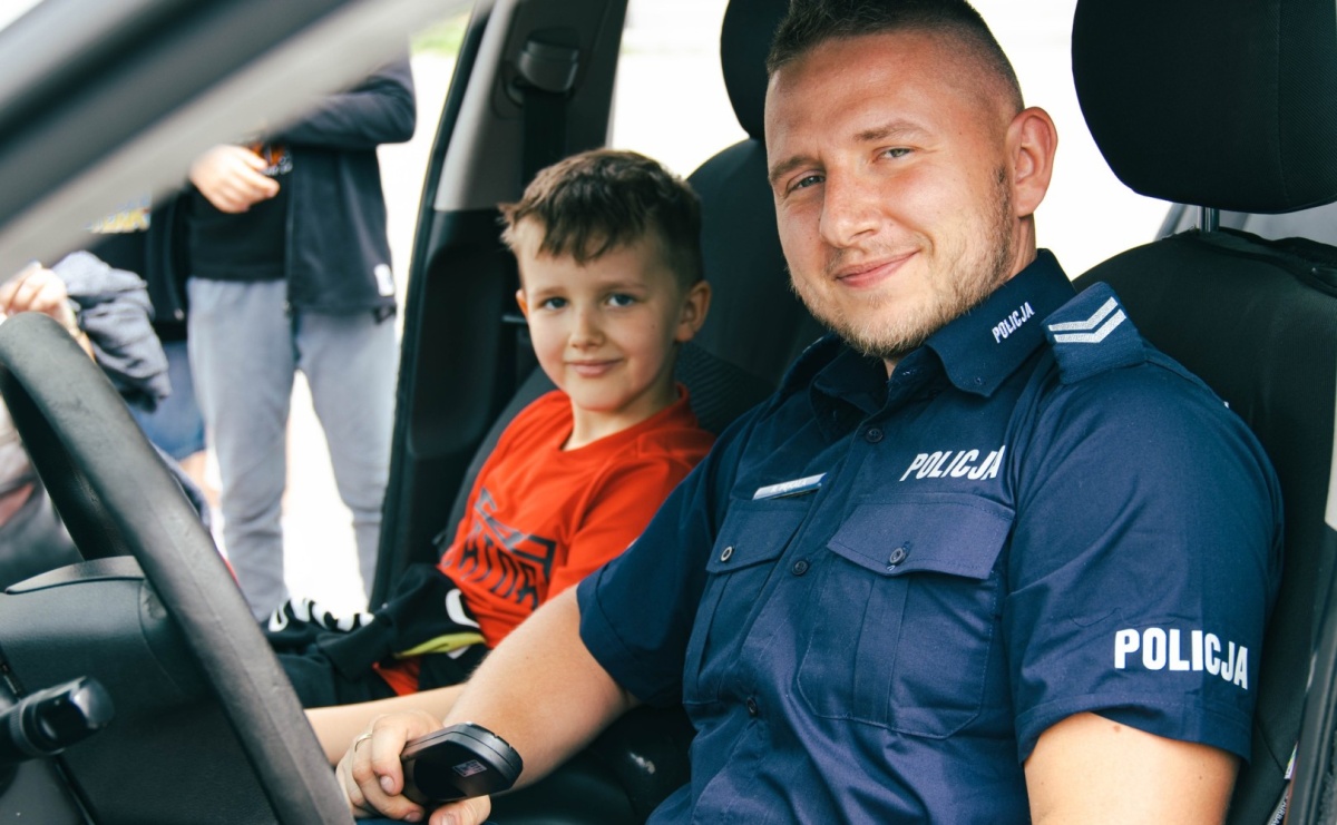 Bezpieczne wakacje. Spotkanie międzypokoleniowe w Centrum Aktywności Społecznej - Serwis informacyjny z Raciborza - naszraciborz.pl