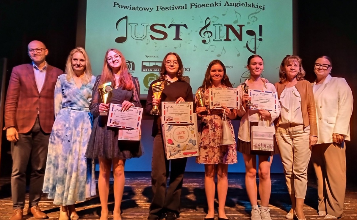 Poznajcie laureatów Powiatowego Festiwalu Piosenki Angielskiej Just SING! - Serwis informacyjny z Raciborza - naszraciborz.pl
