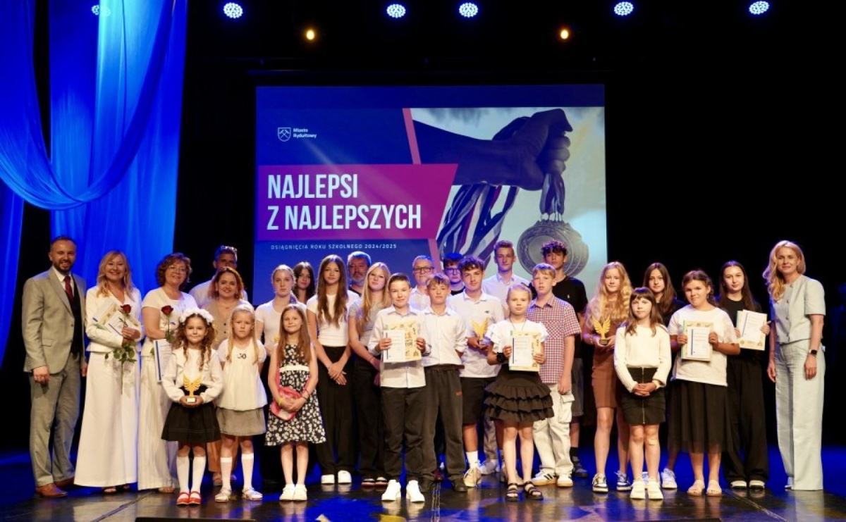 Rydułtowy. Najlepsi z najlepszych nagrodzeni [FOTO] - Serwis informacyjny z Raciborza - naszraciborz.pl