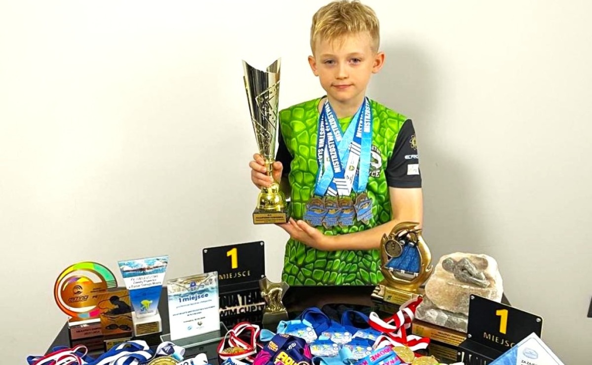 Pływackie sukcesy zawodnika UKS Aligator Gorzyce. Rozmowa z Kacprem Segetem, 10-letnim mistrzem śląska - Serwis informacyjny z Raciborza - naszraciborz.pl