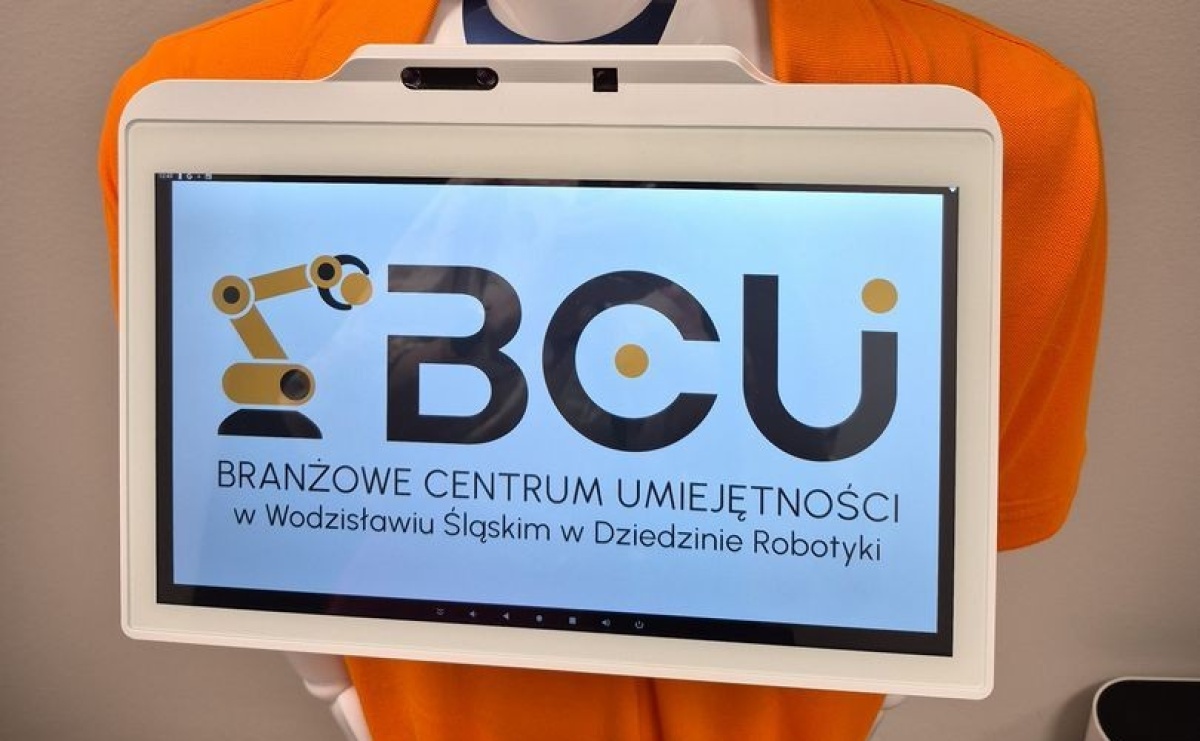 Branżowe Centrum Umiejętności zaprasza młodzież i dorosłych na szkolenia z robotyki - Serwis informacyjny z Raciborza - naszraciborz.pl