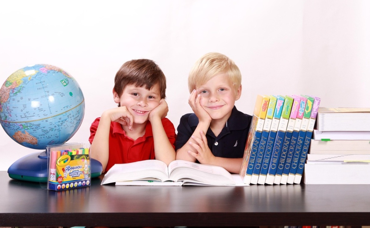 W województwie śląskim ZUS wypłacił już 22,3 mln zł rodzicom i opiekunom na wyprawkę szkolną  - Serwis informacyjny z Raciborza - naszraciborz.pl