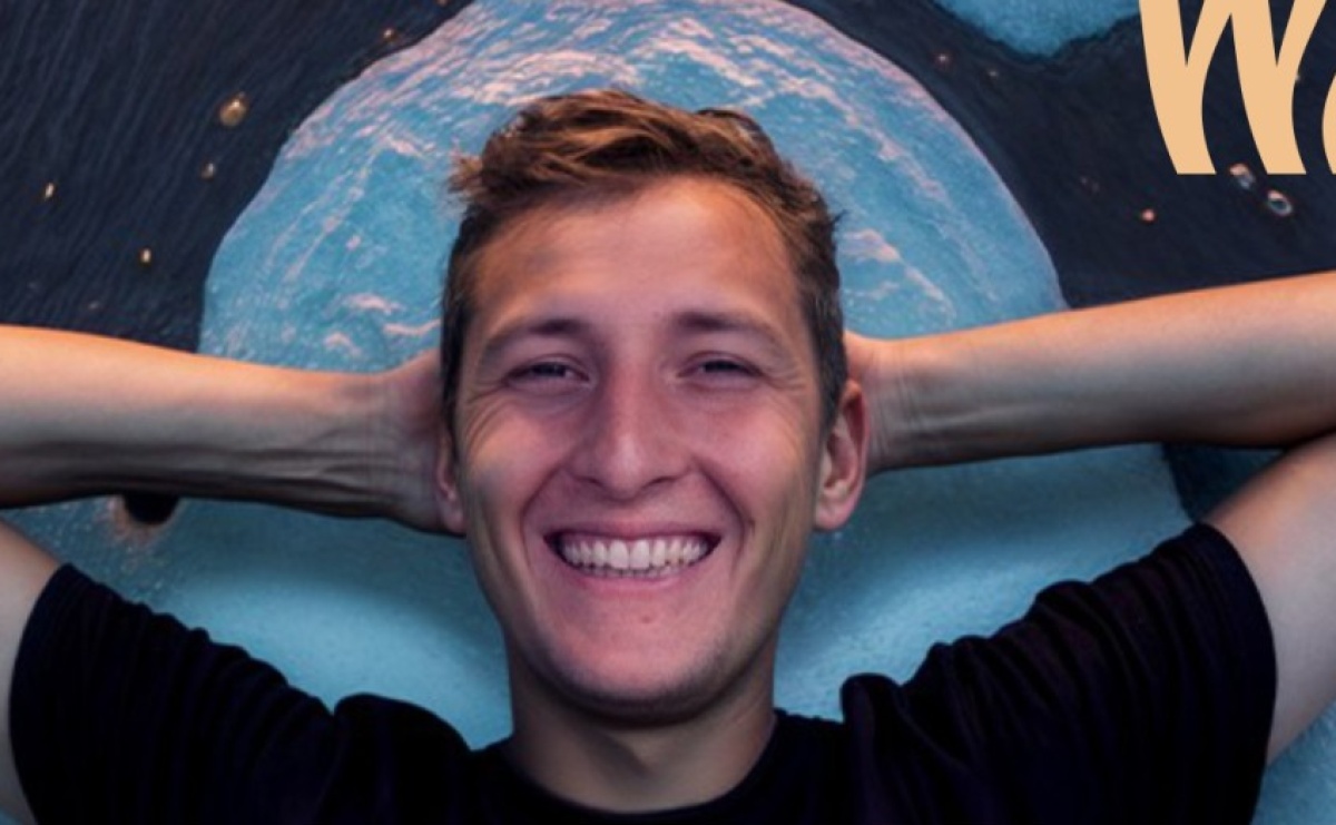 Stand-up w WCK - Piotr Szumowski i jego Wagabunda - Serwis informacyjny z Raciborza - naszraciborz.pl