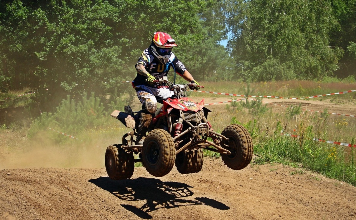 Policjanci apelują o rozwagę i ostrożność podczas jazdy na quadach - Serwis informacyjny z Raciborza - naszraciborz.pl