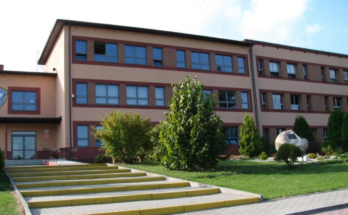 Gmina Godów poszukuje wykonawcy termomodernizacji szkoły w Skrzyszowie. Trwa przetarg - Serwis informacyjny z Raciborza - naszraciborz.pl