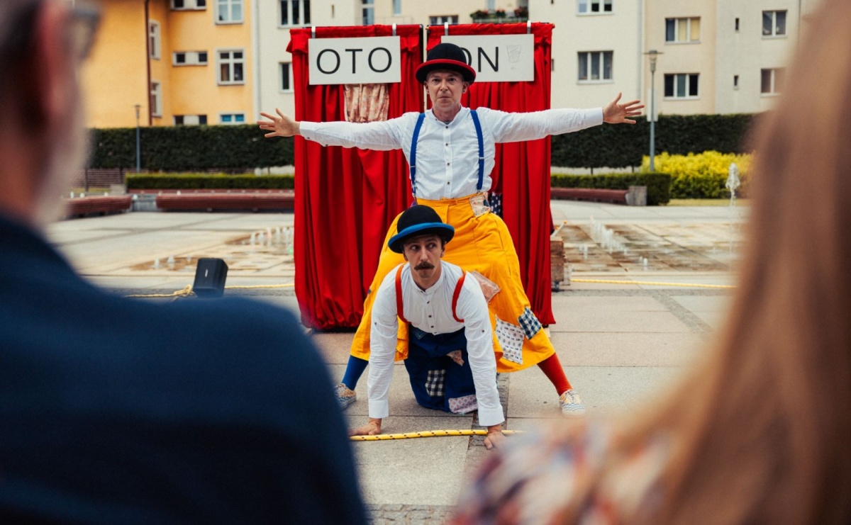 Oto On. Plenerowy spektakl familijny na Rynku w Wodzisławiu Śląskim [ZAPROSZENIE] - Serwis informacyjny z Raciborza - naszraciborz.pl