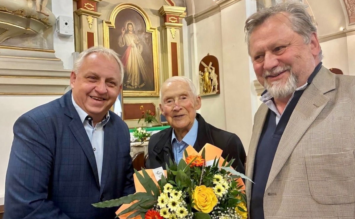 Pochodzący z Pszowa Joachim Franiczek świętował setne urodziny - Serwis informacyjny z Raciborza - naszraciborz.pl