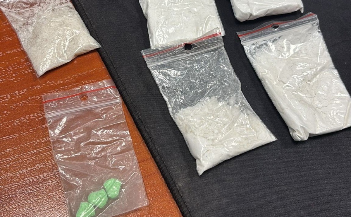 Miał cofnięte uprawnienia, narkotyki i był poszukiwany - Serwis informacyjny z Raciborza - naszraciborz.pl