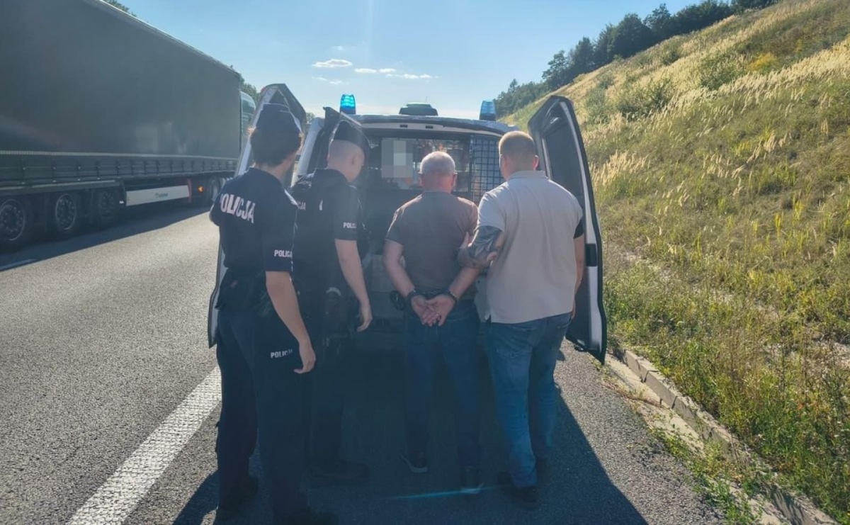 Przez dwadzieścia lat ukrywał się przed organami ścigania. Zatrzymali go wodzisławscy policjanci - Serwis informacyjny z Raciborza - naszraciborz.pl