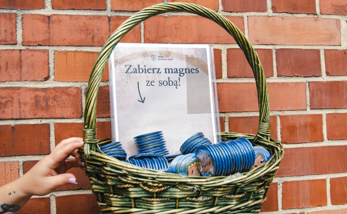 Baszta Rycerska zaprasza po raz ostatni w tym sezonie. Zabierz magnes na pamiątkę - Serwis informacyjny z Raciborza - naszraciborz.pl