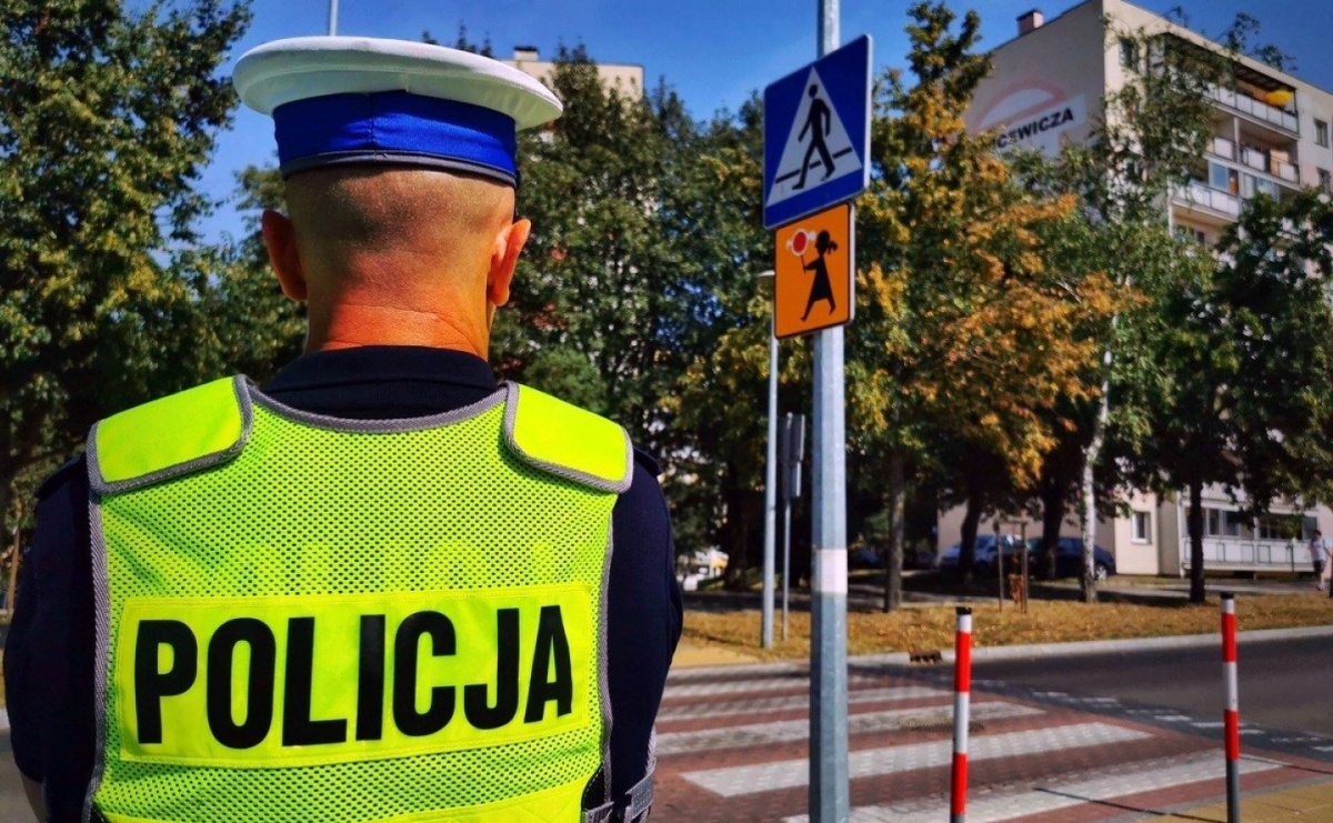 Policja dba o bezpieczną drogę do szkoły - Serwis informacyjny z Raciborza - naszraciborz.pl
