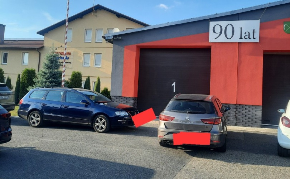 Nigdy tak nie parkuj! Apel druhów z OSP Zawada - Serwis informacyjny z Raciborza - naszraciborz.pl