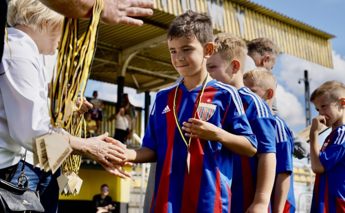 Sport, pamięć i pokolenia. I Turniej im. Alojzego Musioła za nami [FOTO] - Serwis informacyjny z Raciborza - naszraciborz.pl