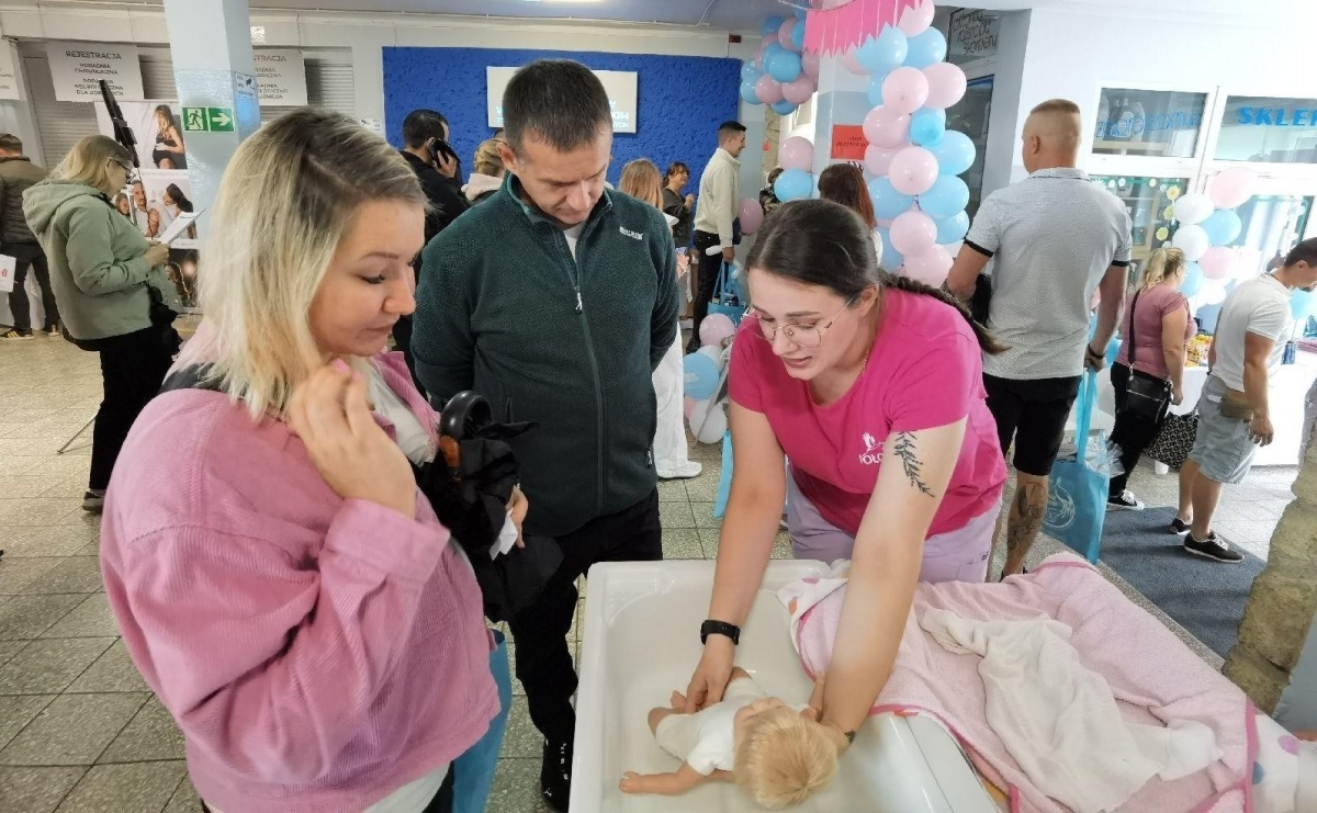 Tłumy na Dniu Otwartym Wodzisławskiej Porodówki [FOTO] - Serwis informacyjny z Raciborza - naszraciborz.pl