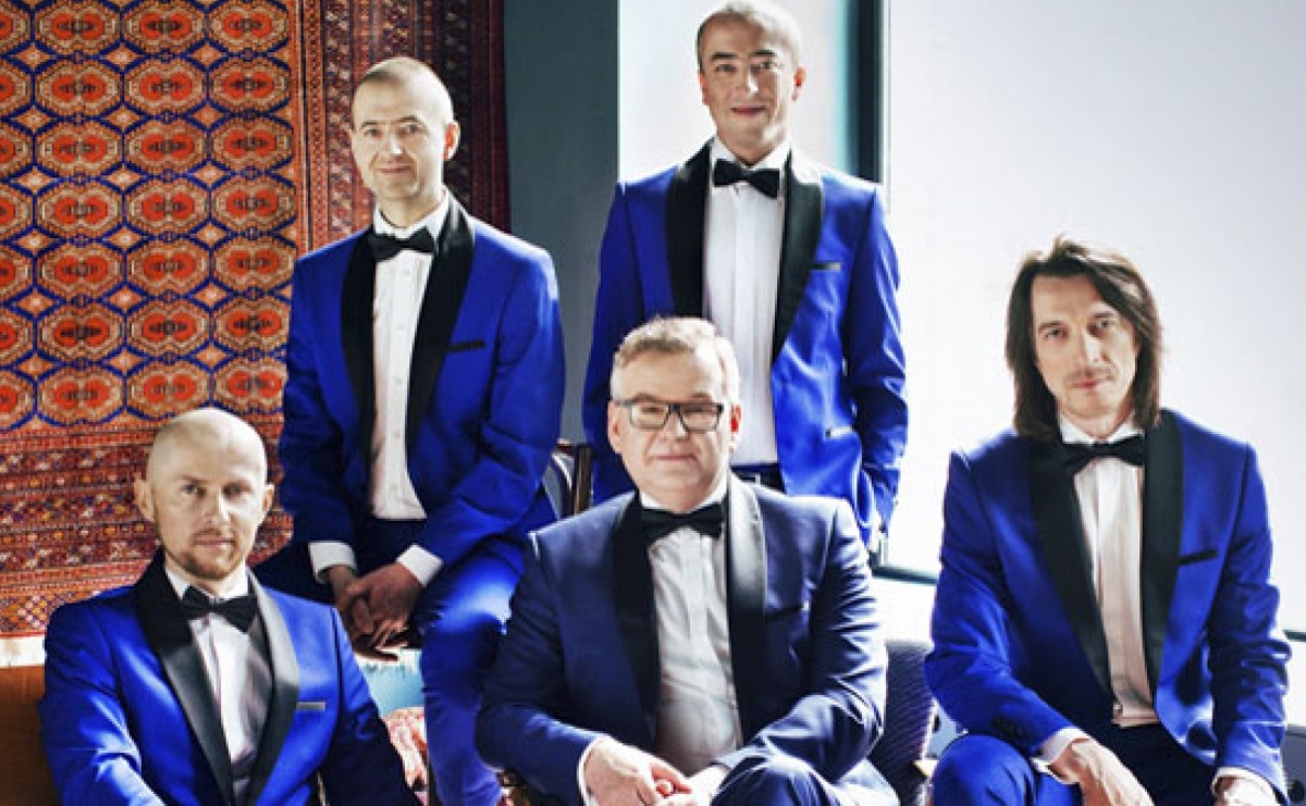 Artur Andrus z zespołem - Recital Kabaretowy w WCK - Serwis informacyjny z Raciborza - naszraciborz.pl